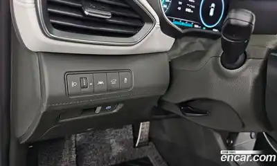 Hyundai Santa Fe 2023 1.6 Автомат в Москве № 124555, миниатюра 8