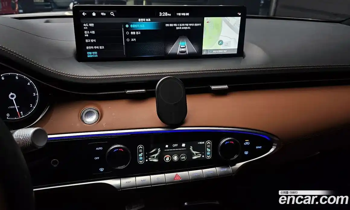 Genesis GV70 2024 2.2 Автомат в Москве № 12994, фото 16