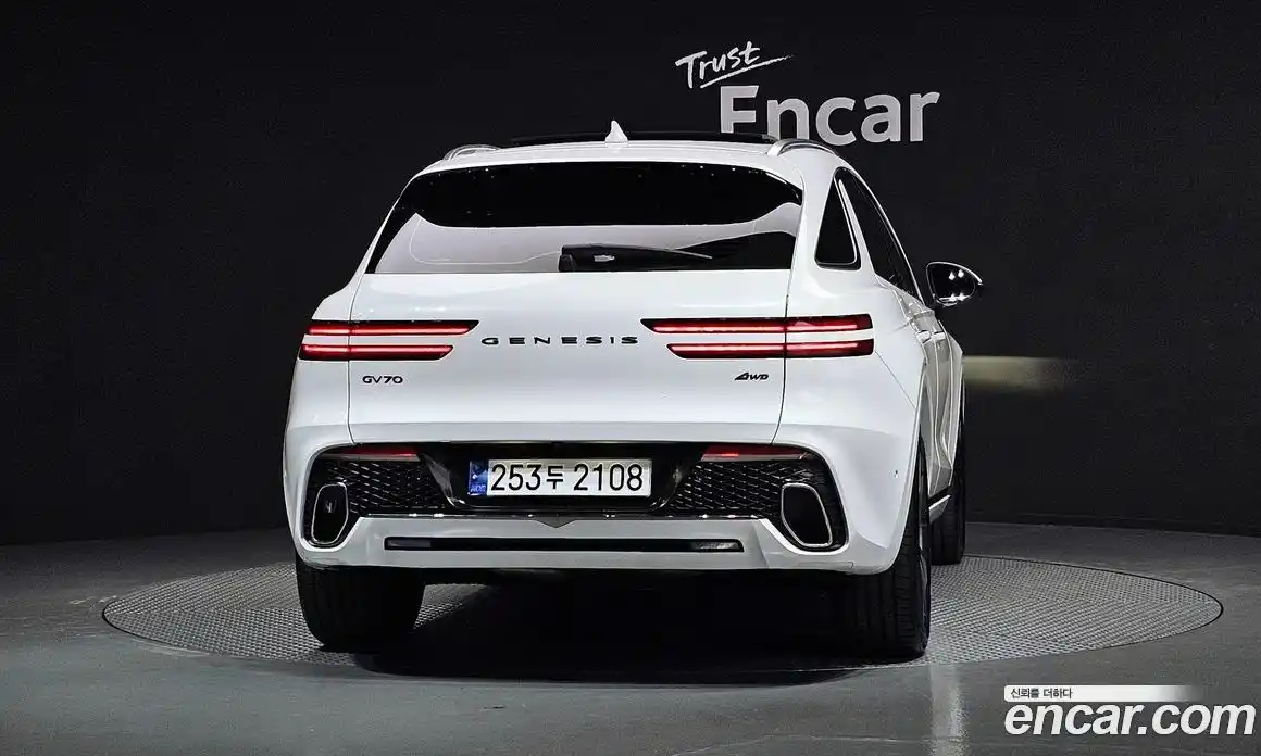 Genesis GV70 2023 2.5 Автомат в Москве № 13087, фото 14