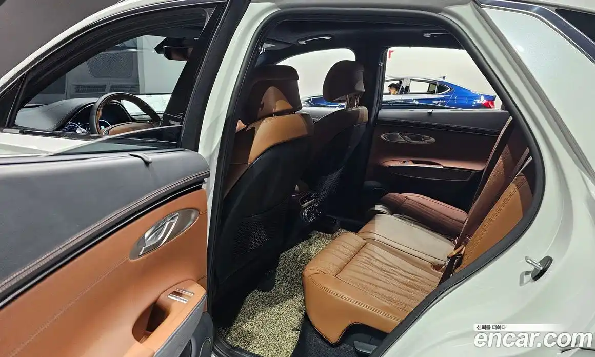 Genesis GV70 2023 2.5 Автомат в Москве № 13087, фото 18