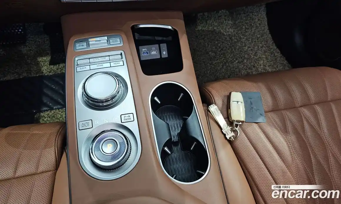 Genesis GV70 2023 2.5 Автомат в Москве № 13087, фото 6