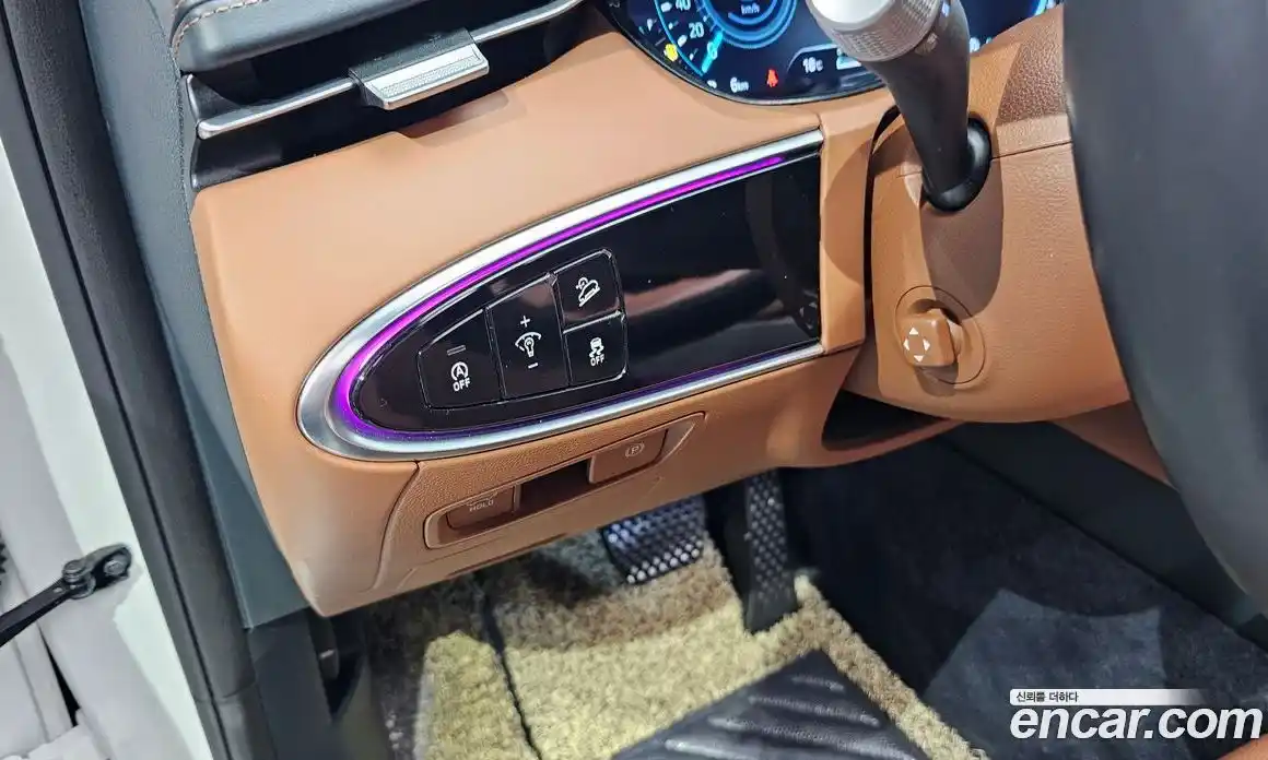 Genesis GV70 2023 2.5 Автомат в Москве № 13087, фото 9