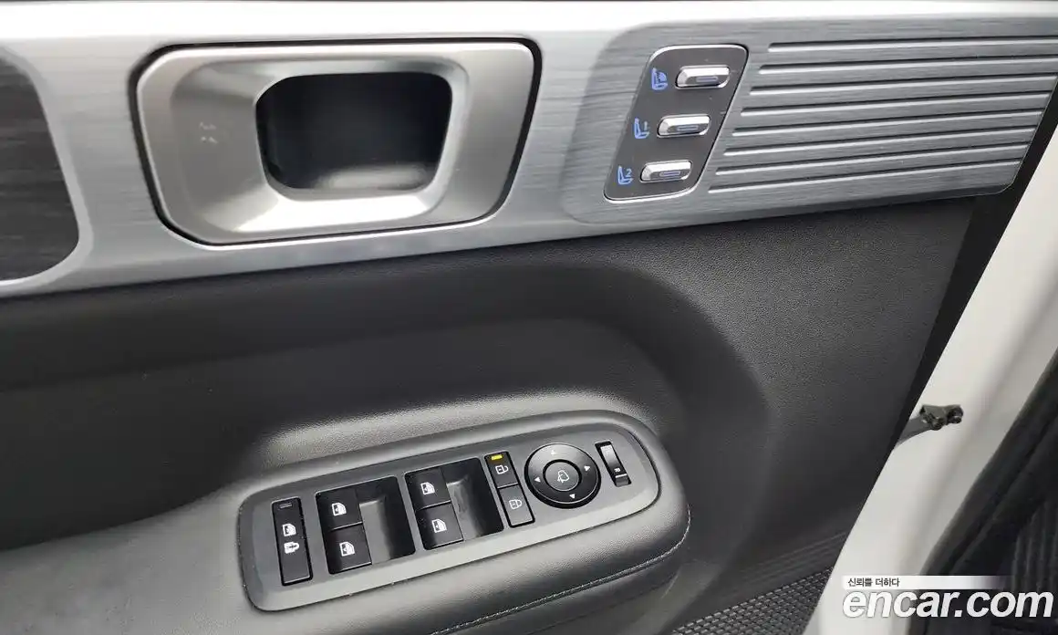 Hyundai Santa Fe 2024 1.6 Автомат в Москве № 131067, фото 3