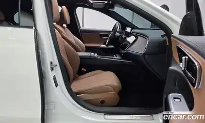 Mercedes-Benz E-Class 2024 2.0 Автомат в Москве № 135006, миниатюра 4