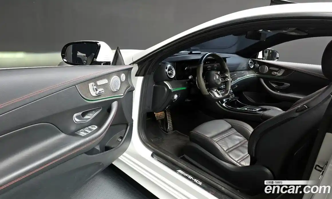 Mercedes-Benz E-Class 2021 3.0 Автомат в Москве № 137484, фото 18