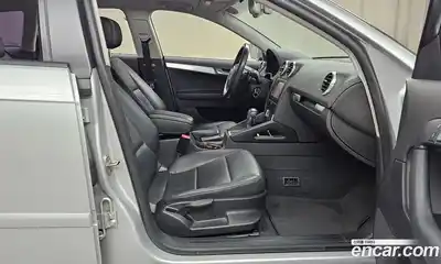 Audi A3 2010 2.0 Автомат в Москве № 148963, миниатюра 4