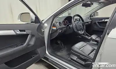 Audi A3 2010 2.0 Автомат в Москве № 148963, миниатюра 6