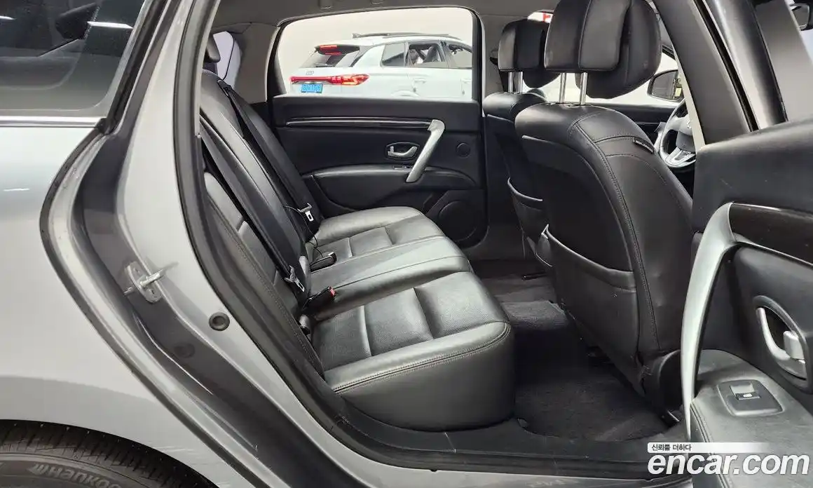 Renault SM7 2017 2.0 Автомат в Москве № 148968, фото 10