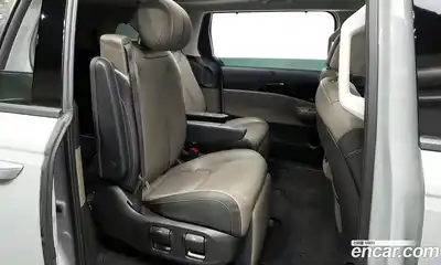 Kia Canival 2025 3.5 Автомат в Москве № 15420, миниатюра 12