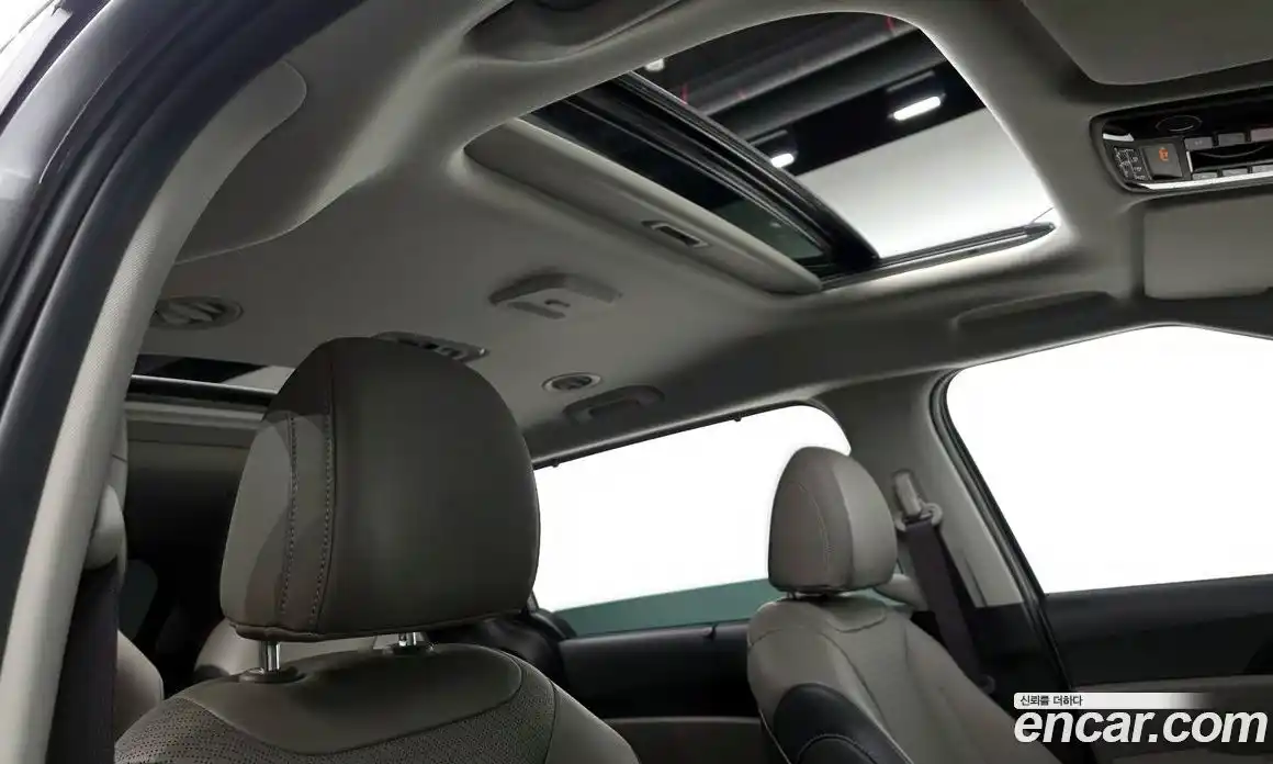 Kia Canival 2025 3.5 Автомат в Москве № 15420, фото 17