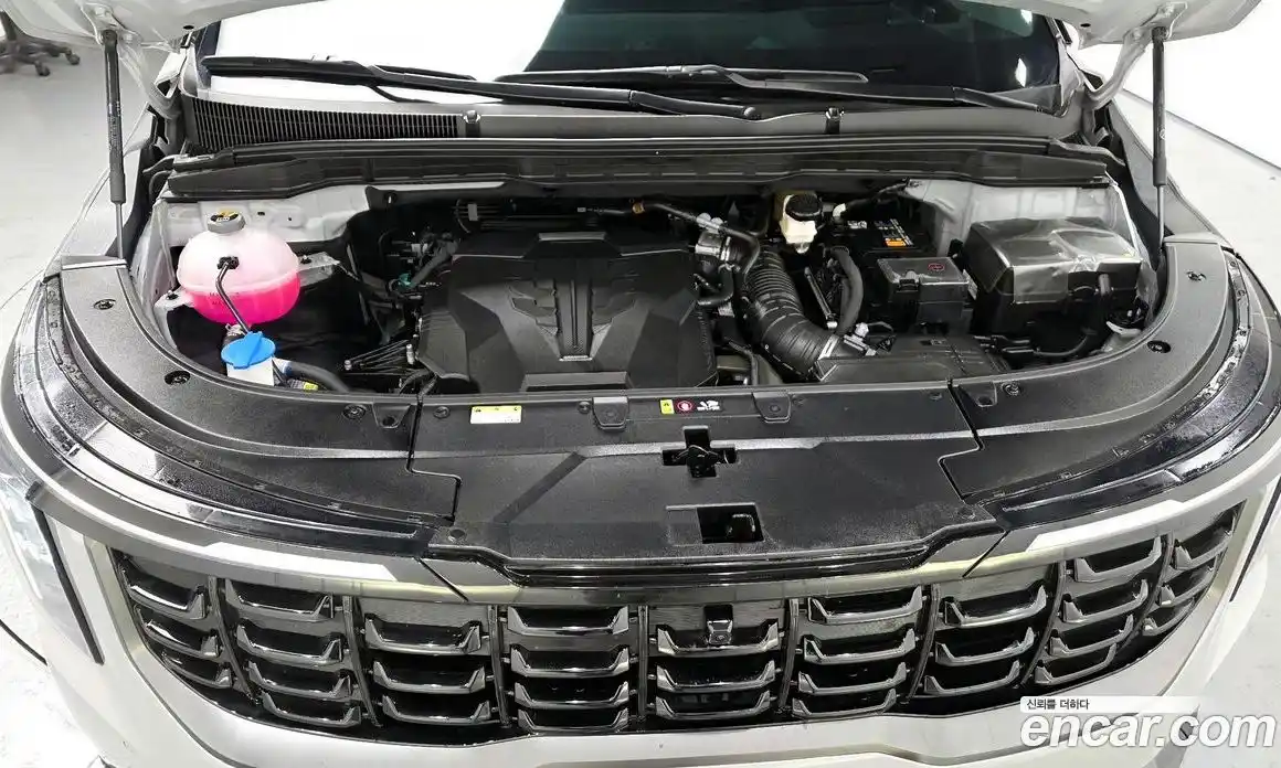 Kia Canival 2025 3.5 Автомат в Москве № 15420, фото 6