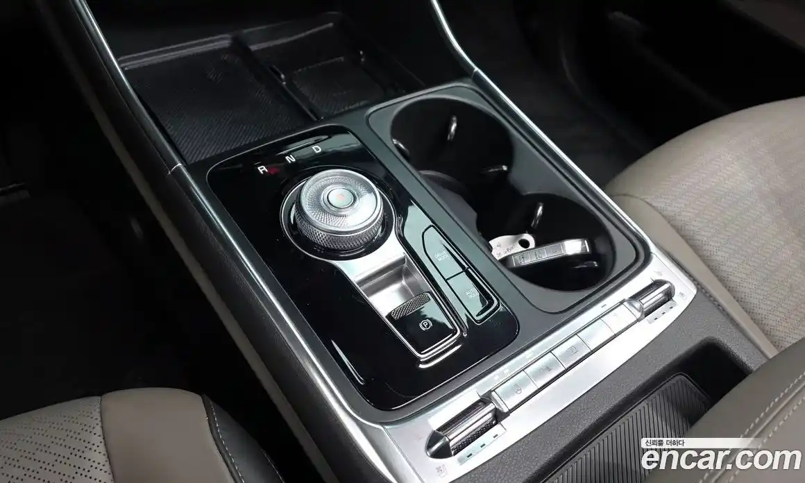 Kia Canival 2025 3.5 Автомат в Москве № 15420, фото 9