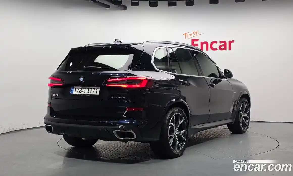 BMW X5 2022 3.0 Автомат в Москве № 154656, фото 14