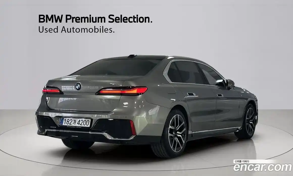 BMW 7-Series 2023 3.0 Автомат в Москве № 155692, фото 2