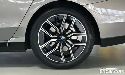 BMW 7-Series 2023 3.0 Автомат в Москве № 155692, миниатюра 5