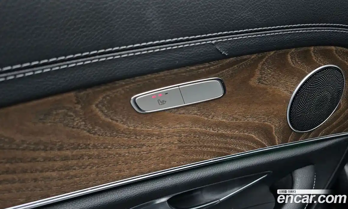 Mercedes-Benz E-Class 2022 2.0 Автомат в Москве № 161601, фото 19