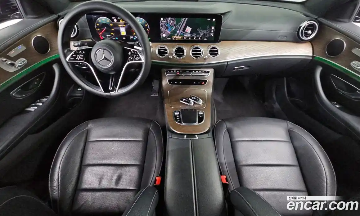 Mercedes-Benz E-Class 2022 2.0 Автомат в Москве № 161601, фото 7