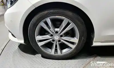 Mercedes-Benz E-Class 2015 2.0 Автомат в Москве № 161781, миниатюра 11