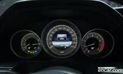 Mercedes-Benz E-Class 2015 2.0 Автомат в Москве № 161781, миниатюра 5