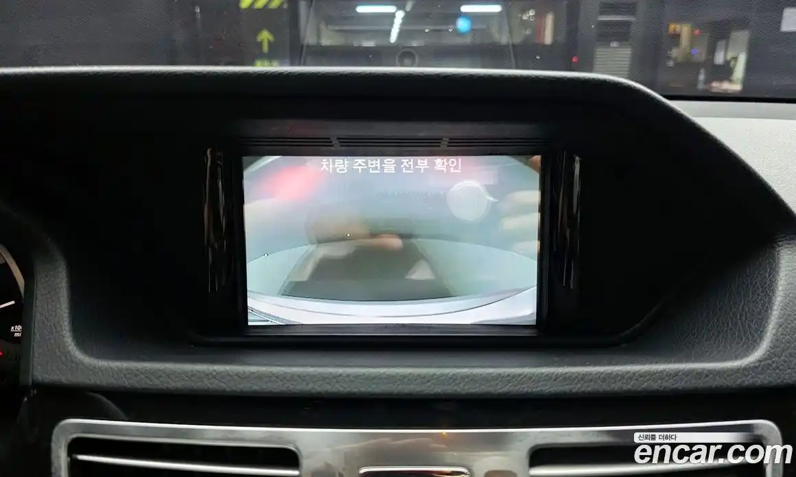 Mercedes-Benz E-Class 2015 2.0 Автомат в Москве № 161781, фото 6