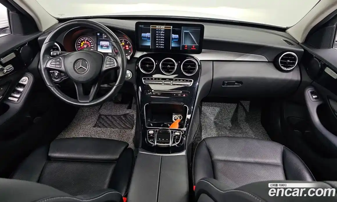 Mercedes-Benz C-Class 2017 1.6 Автомат в Москве № 162032, фото 20