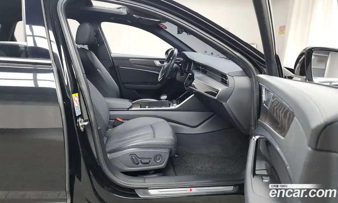 Audi A6 2021 2.0 Автомат в Москве № 163701, фото 11