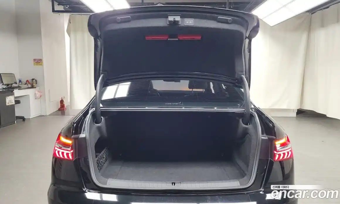 Audi A6 2021 2.0 Автомат в Москве № 163701, фото 20