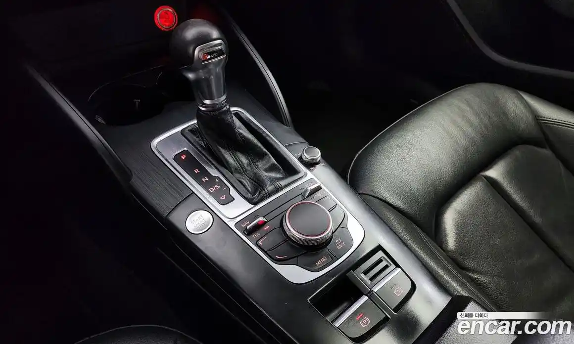 Audi A3 2015 1.6 Автомат в Москве № 163775, фото 17