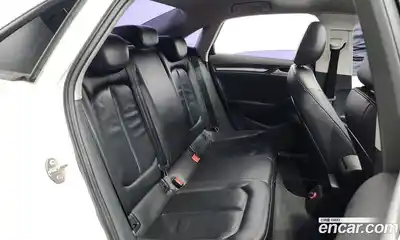 Audi A3 2015 1.6 Автомат в Москве № 163775, миниатюра 4