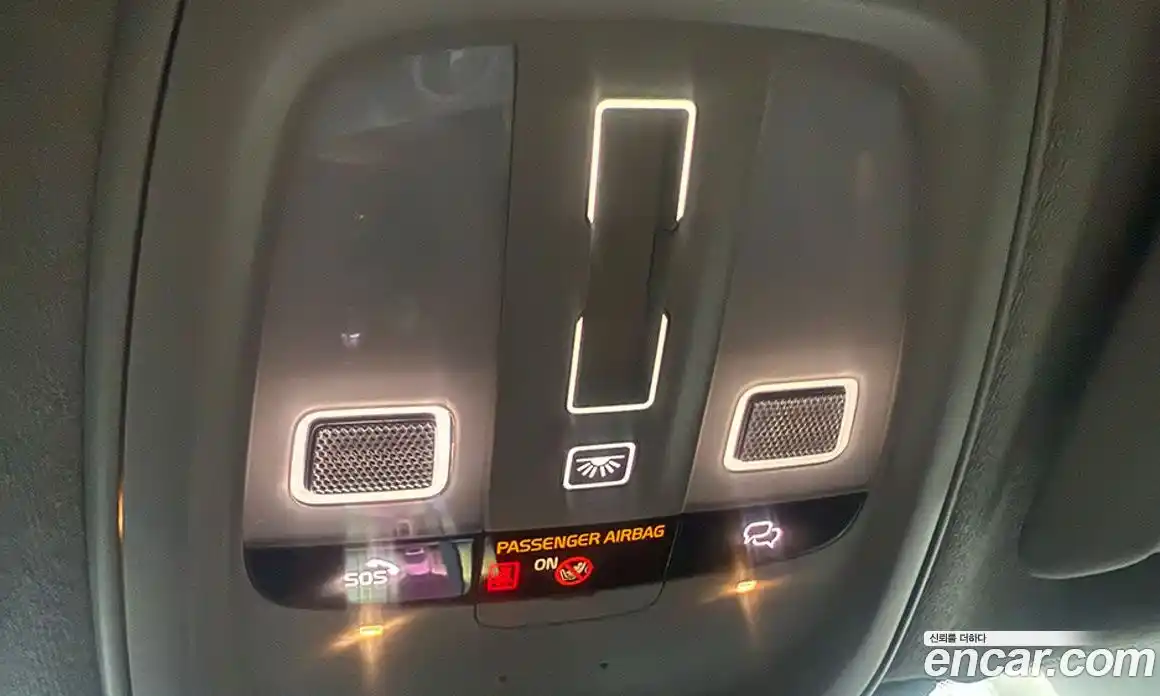 Volvo XC40 2023 2.0 Автомат в Москве № 164750, фото 12