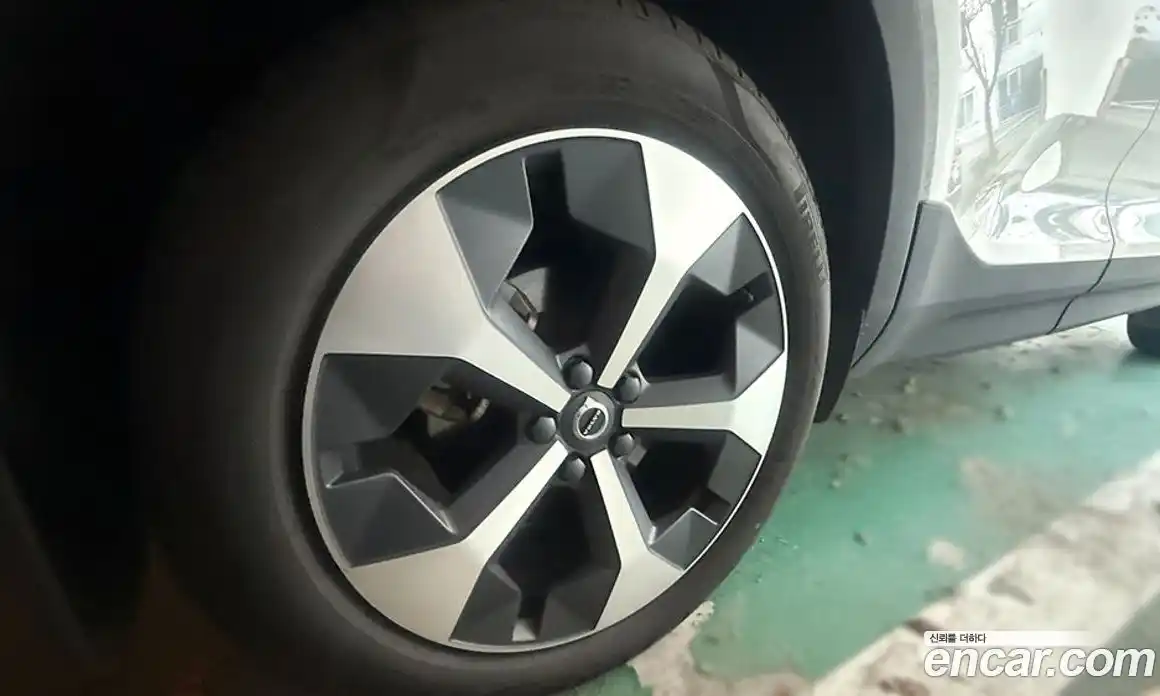 Volvo XC40 2023 2.0 Автомат в Москве № 164750, фото 20