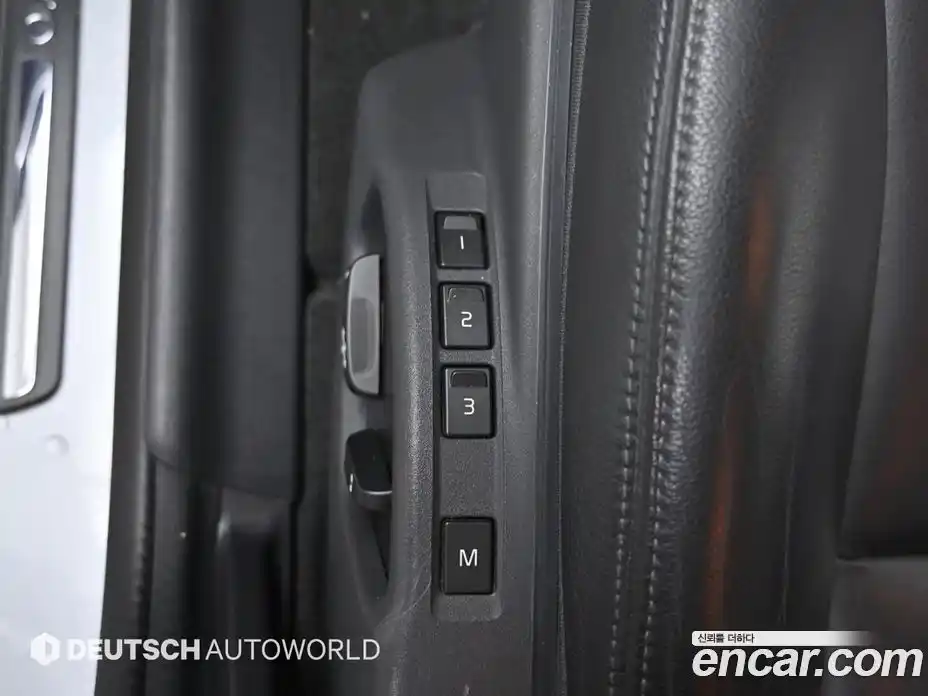 Volvo V60 2018 2.0 Автомат в Москве № 164880, фото 16