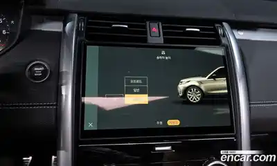 Land Rover Discovery 2024 3.0 Автомат в Москве № 166060, миниатюра 11