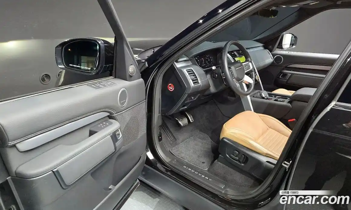 Land Rover Discovery 2024 3.0 Автомат в Москве № 166060, фото 18