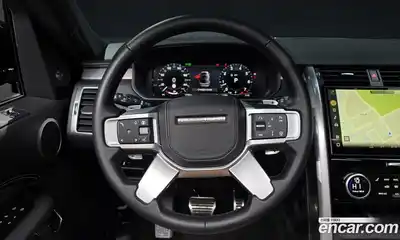 Land Rover Discovery 2024 3.0 Автомат в Москве № 166060, миниатюра 4