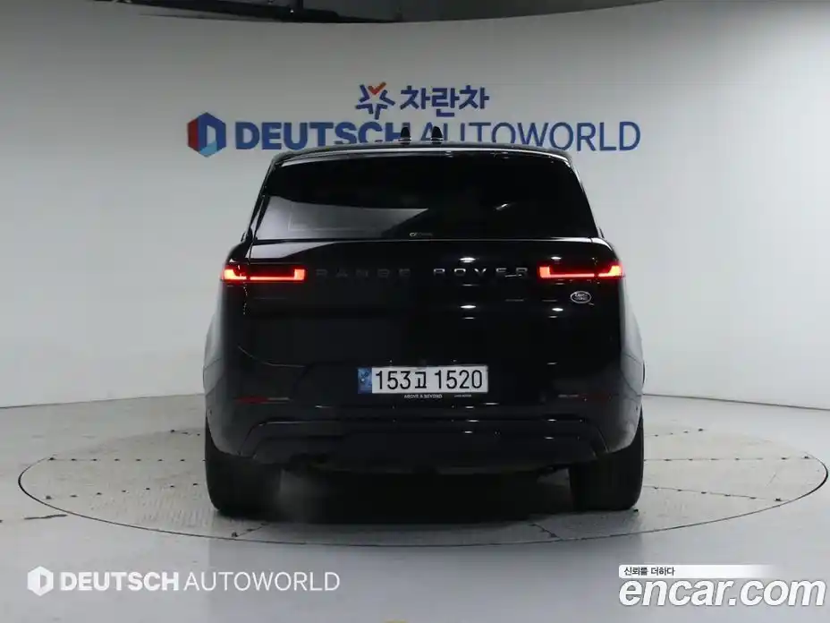 Land Rover Range-Rover Sport 2023 3.0 Автомат в Москве № 166231, фото 4