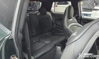 Mini Cooper 2023 2.0 Автомат в Москве № 167035, миниатюра 12