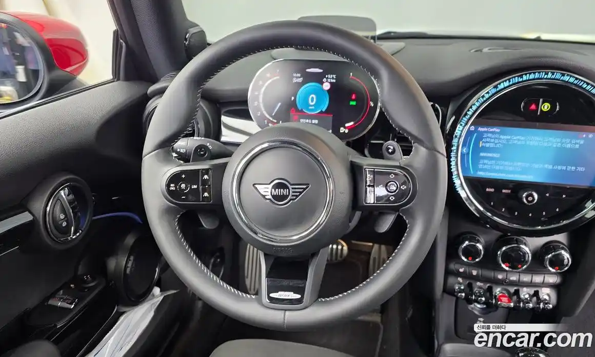 Mini Cooper 2023 2.0 Автомат в Москве № 167035, фото 13