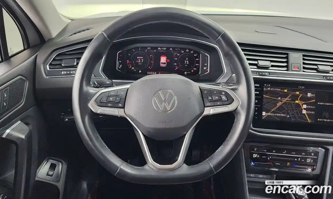 Volkswagen Tiguan 2023 2.0 Автомат в Москве № 168522, фото 13