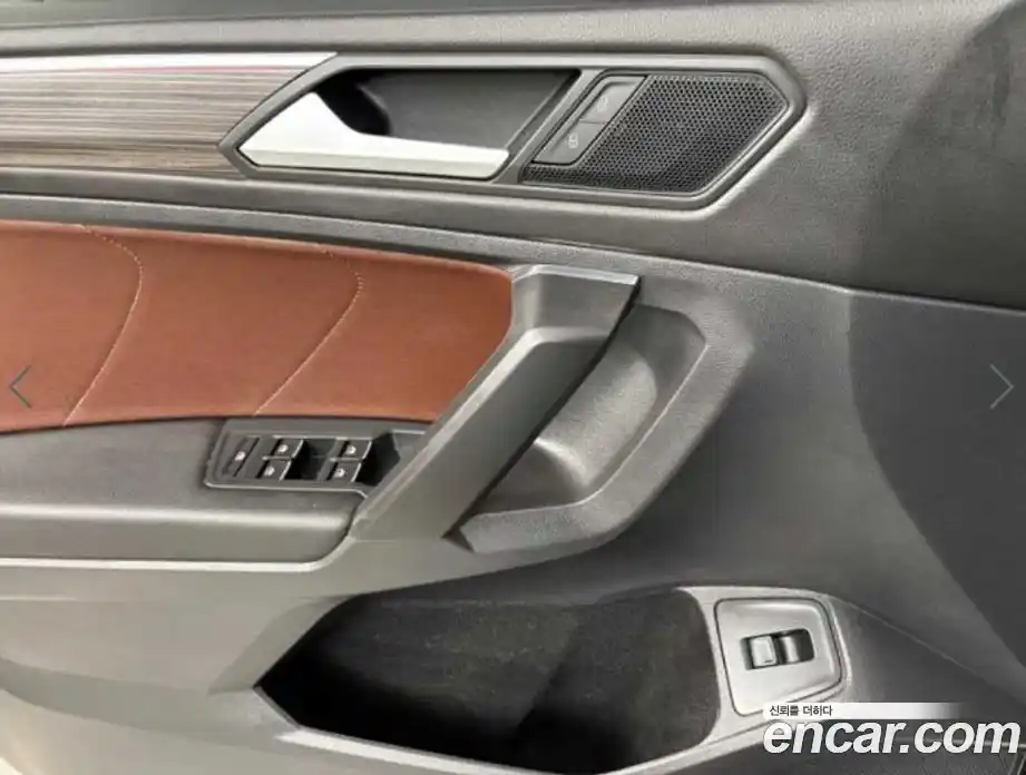 Volkswagen Tiguan 2023 2.0 Автомат в Москве № 168522, фото 8