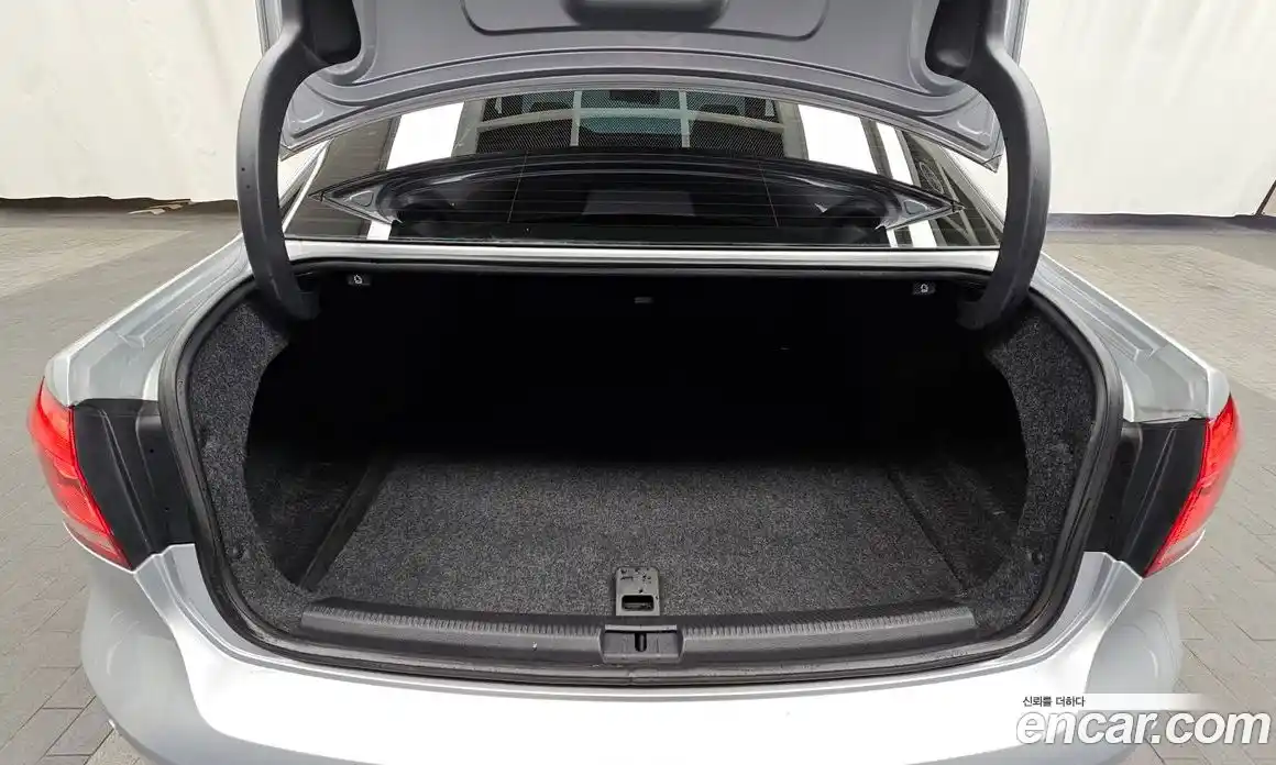 Volkswagen Passat 2014 2.0 Автомат в Москве № 168995, фото 12