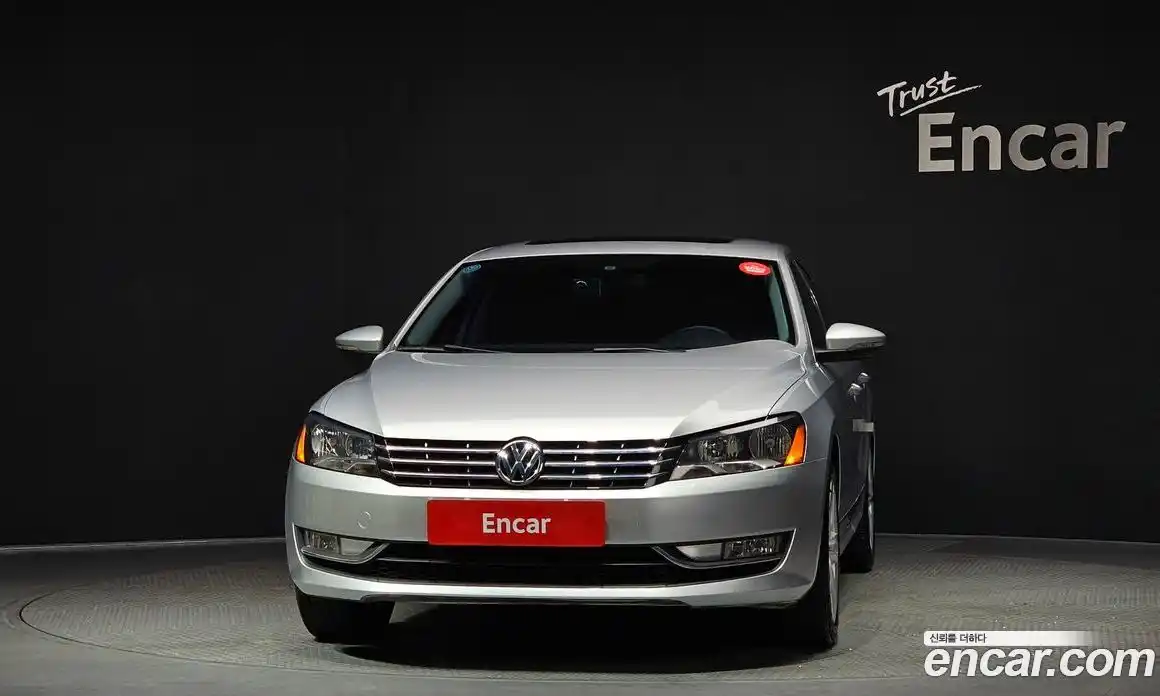 Volkswagen Passat 2014 2.0 Автомат в Москве № 168995, фото 3