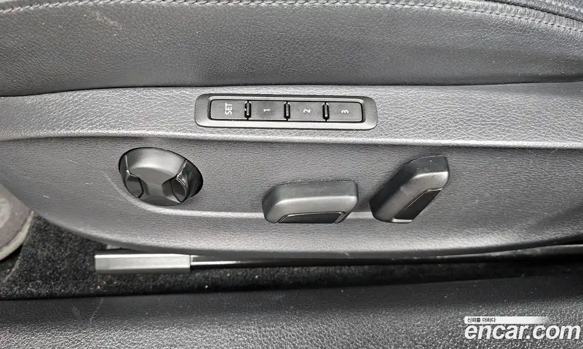 Volkswagen Passat 2014 2.0 Автомат в Москве № 168995, фото 4