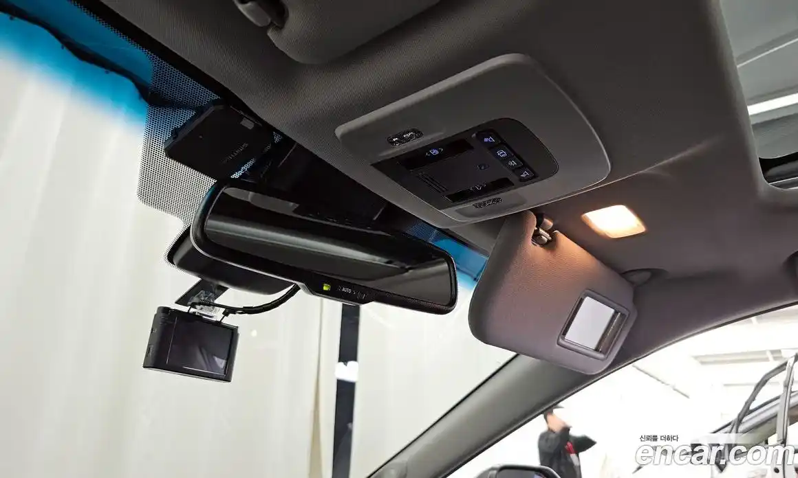 Toyota Camry 2018 2.5 Автомат в Москве № 170194, фото 19