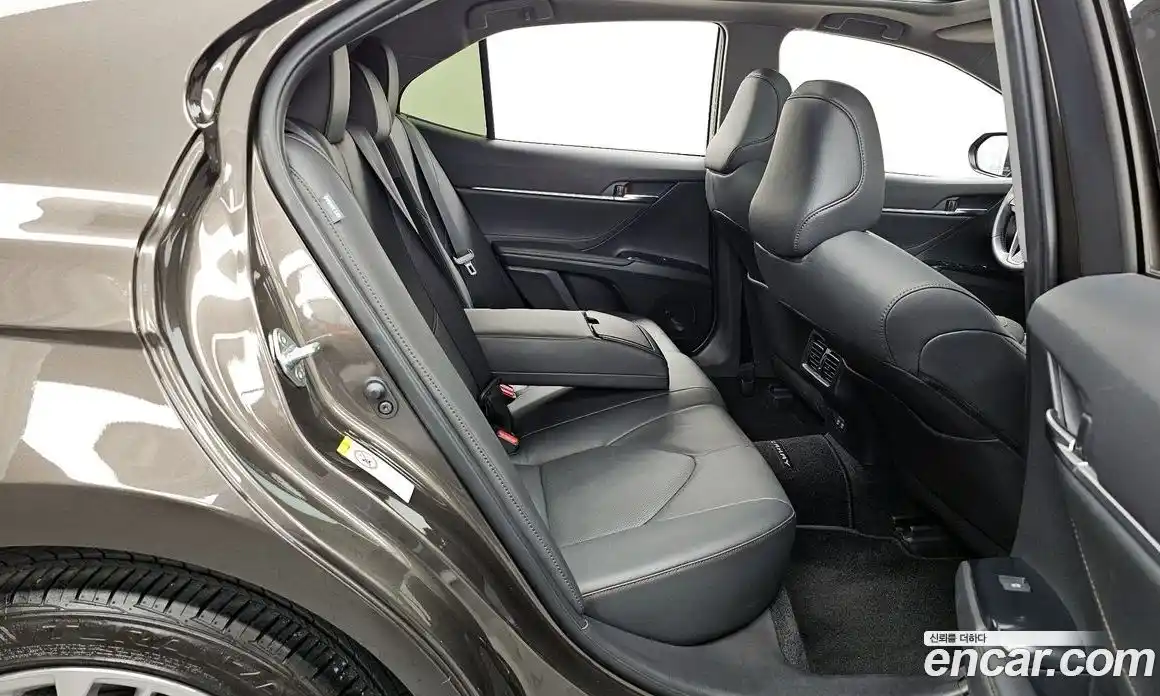 Toyota Camry 2018 2.5 Автомат в Москве № 170194, фото 7