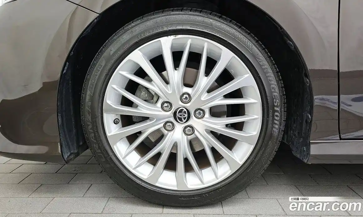 Toyota Camry 2018 2.5 Автомат в Москве № 170194, фото 10