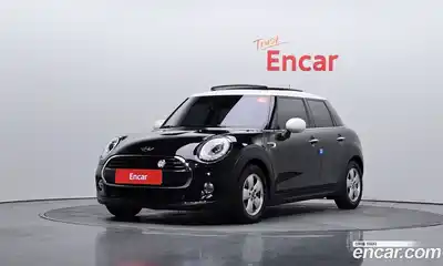 Mini Cooper, 2016