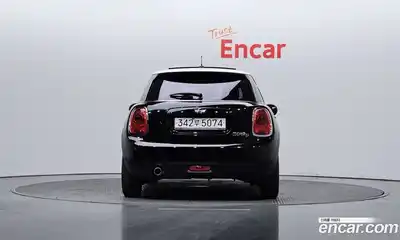 Mini Cooper 2016 1.5 Автомат в Москве № 178654, миниатюра 4