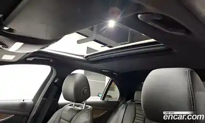 Mercedes-Benz E-Class 2022 1.9 Автомат в Москве № 183566, миниатюра 11