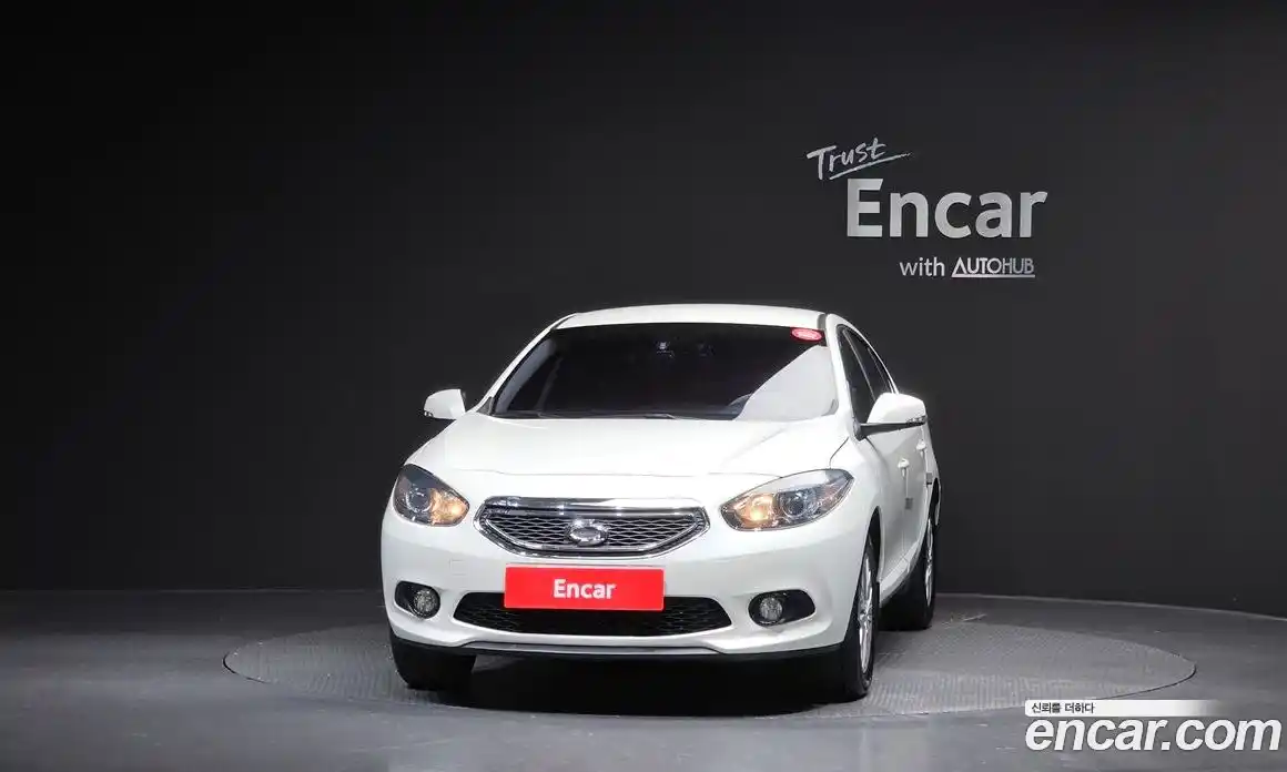 Renault SM3 2014 1.6 Автомат в Москве № 183808, фото 13